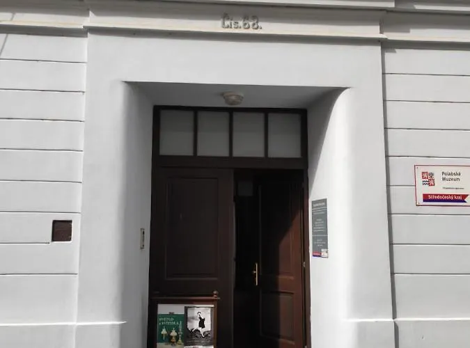 波德布拉迪寄宿酒店 *